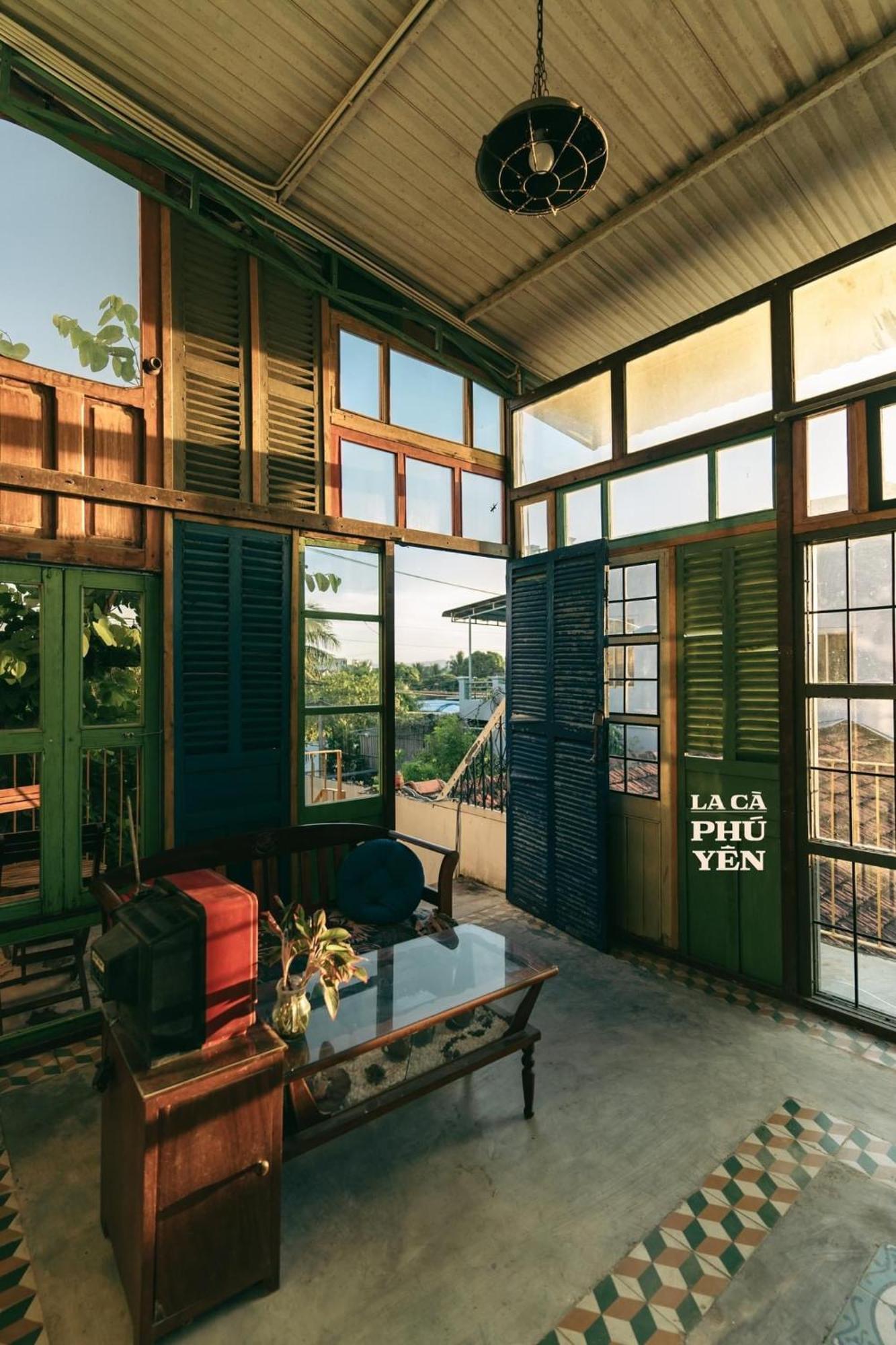 Yellow Farm Homestay Dong Tac Ngoại thất bức ảnh
